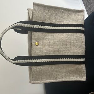 Hang bag light weight canvas